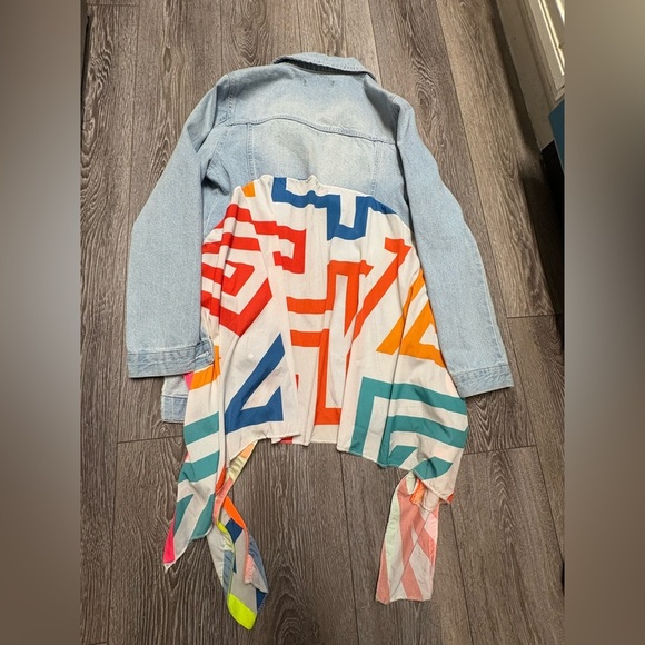 Dqmane Colorful Denim Jacket with Geometric Patterns - Picture 7 of 8